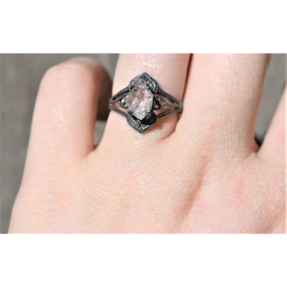 alternative raw diamond engagement rings, raw crystal size 4 5 6 7 8 8 9 10 11